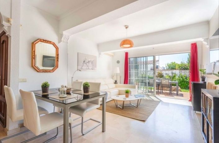 Image No.3-Villa de 3 chambres à vendre à Marbella