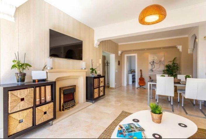 Image No.4-Villa de 3 chambres à vendre à Marbella