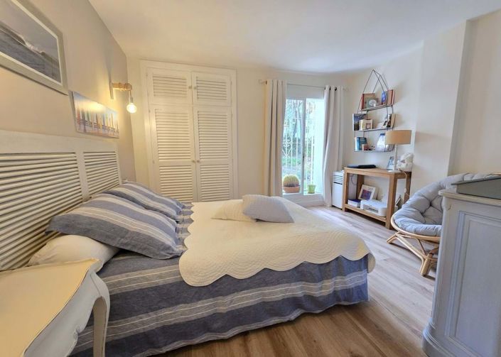 Image No.14-3 Bed Apartment for sale