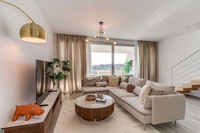 1447-648213-78d1f4f8b6655591b02d22fabb36a692d