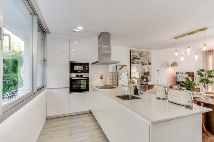 Image No.3-3 Bed Townhouse for sale