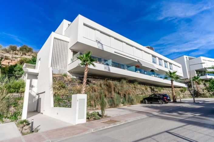 Image No.40-3 Bed Townhouse for sale