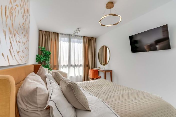 Image No.8-3 Bed Townhouse for sale