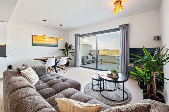 Image No.4-2 Bed Apartment for sale