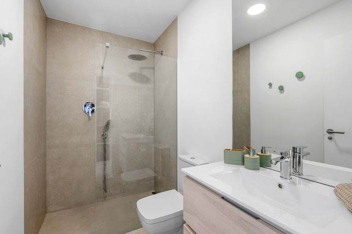 Image No.21-3 Bed Villa for sale