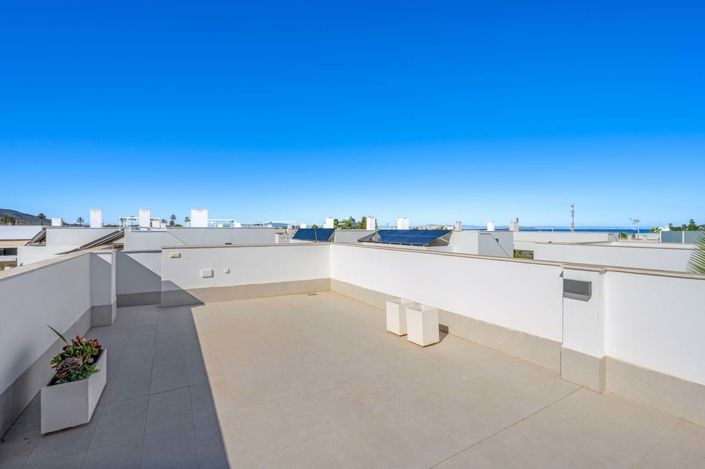 Image No.31-3 Bed Villa for sale