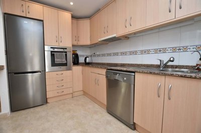 1447-648344-78d1f4f8b6655591b02d22fabb36a692d