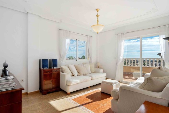 Image No.18-5 Bed Villa for sale