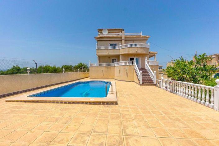 Image No.24-5 Bed Villa for sale