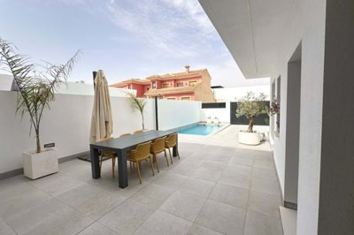 1447-520828-78d1f4f8b6655591b02d22fabb36a692d