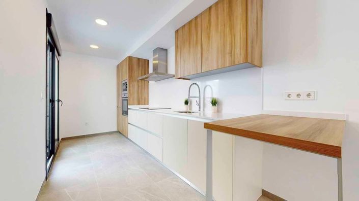 Image No.4-3 Bed Apartment for sale