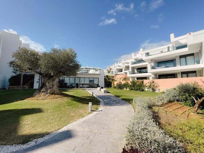 Image No.36-2 Bed Apartment for sale