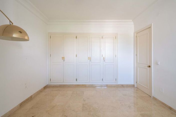 Image No.17-2 Bed Apartment for sale