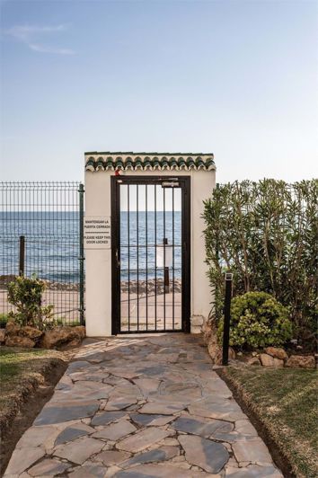 Image No.22-2 Bed Apartment for sale