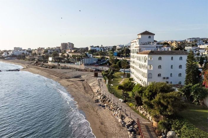 Image No.32-2 Bed Apartment for sale