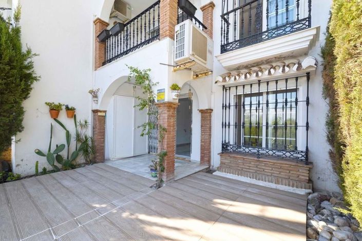 Image No.16-3 Bed Property for sale