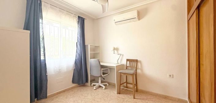 Image No.10-Villa de 3 chambres à vendre à Villamartin