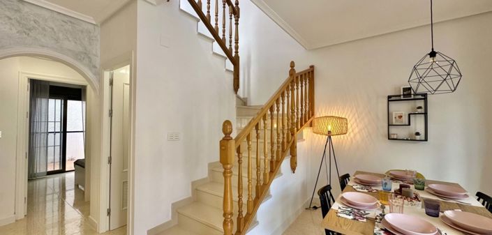 Image No.23-3 Bed Townhouse for sale