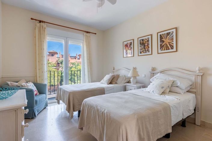 Image No.16-2 Bed Apartment for sale