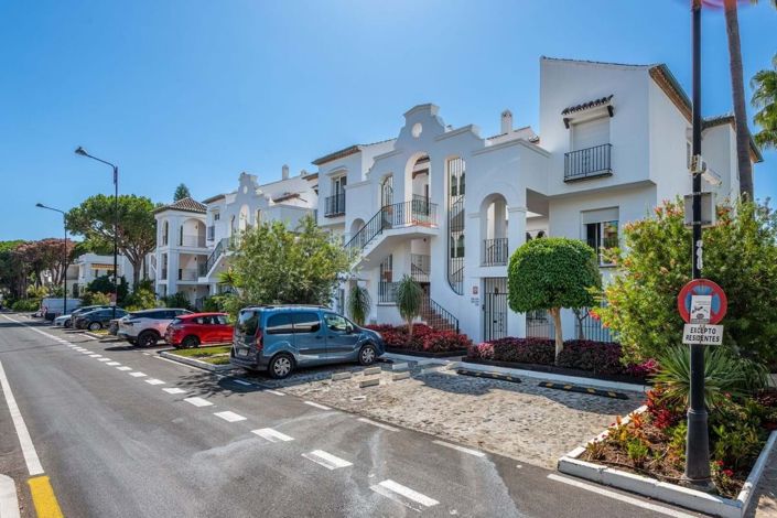 Image No.19-2 Bed Apartment for sale