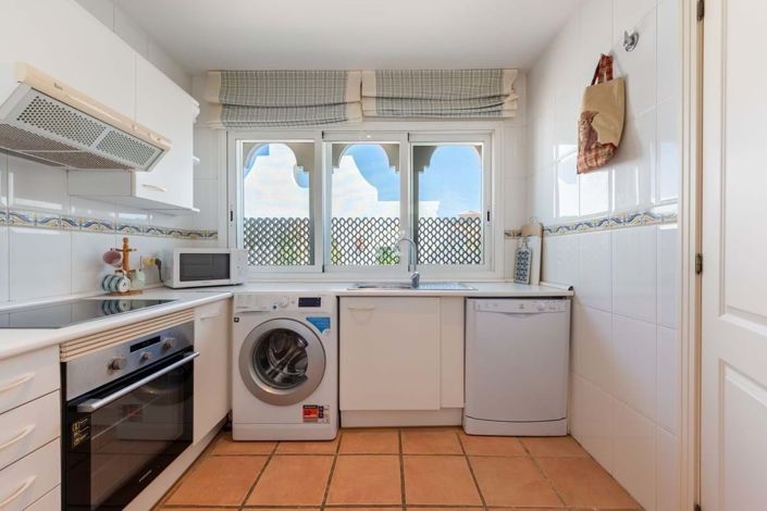 Image No.9-2 Bed Apartment for sale