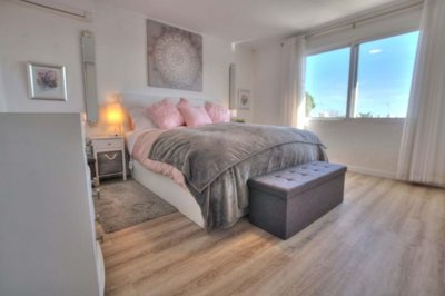 1447-648190-78d1f4f8b6655591b02d22fabb36a692d