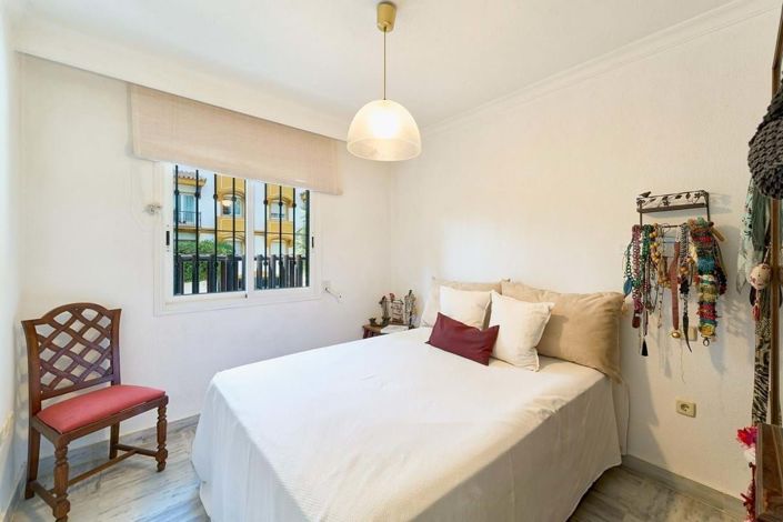 Image No.11-3 Bed Apartment for sale