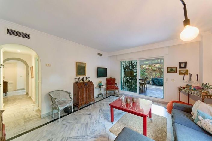 Image No.9-3 Bed Apartment for sale