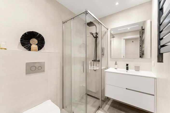 Image No.11-4 Bed Apartment for sale