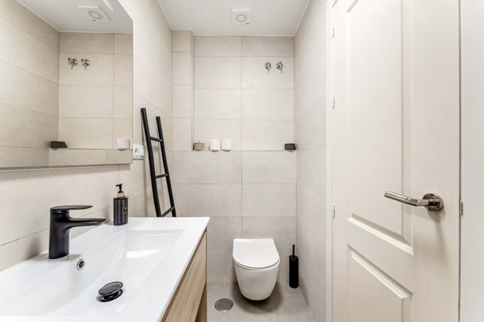 Image No.13-4 Bed Apartment for sale