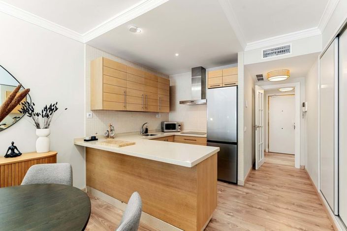 Image No.6-4 Bed Apartment for sale