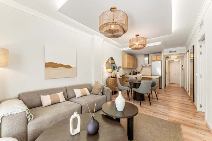 Image No.7-4 Bed Apartment for sale