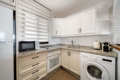 1447-646849-78d1f4f8b6655591b02d22fabb36a692d