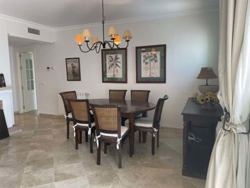 1447-645323-78d1f4f8b6655591b02d22fabb36a692d