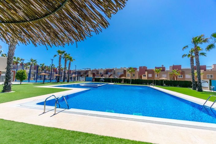 Image No.29-2 Bed Bungalow for sale