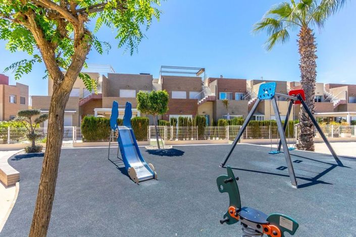 Image No.39-2 Bed Bungalow for sale