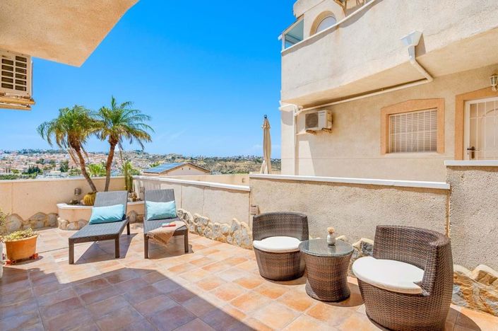 Image No.44-3 Bed Semi-Detached for sale