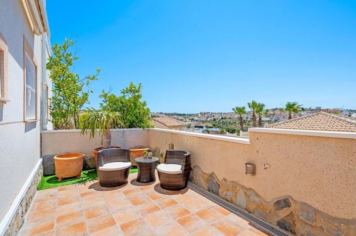 Image No.46-3 Bed Semi-Detached for sale