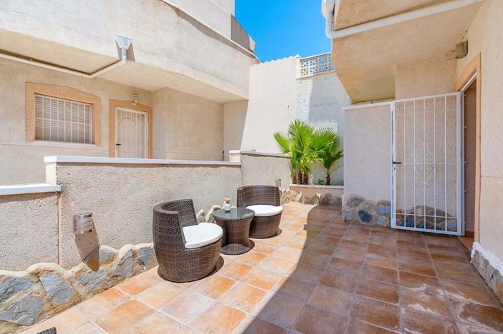 Image No.47-3 Bed Semi-Detached for sale