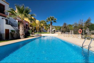 2 Bed Townhouse for sale