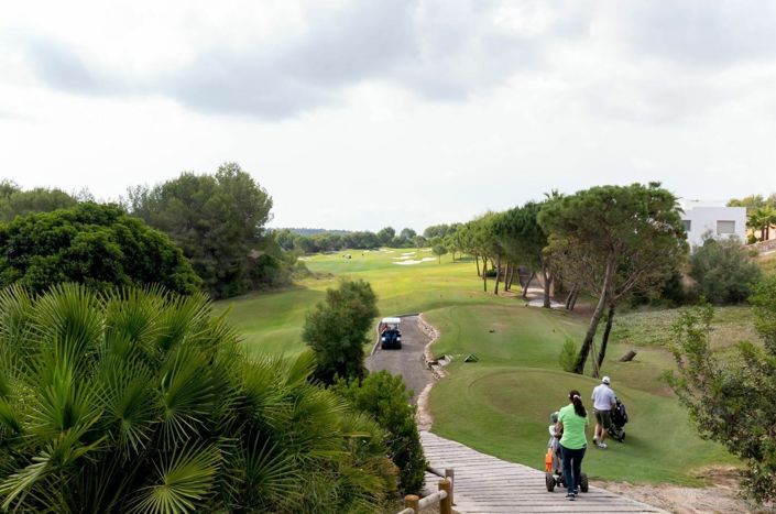 Image No.30-2 Bed Townhouse for sale