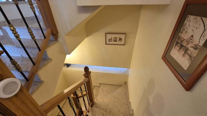 Image No.16-2 Bed Villa for sale