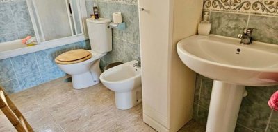 1447-645933-78d1f4f8b6655591b02d22fabb36a692d