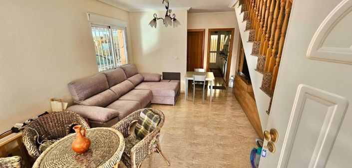 Image No.27-3 Bed Townhouse for sale