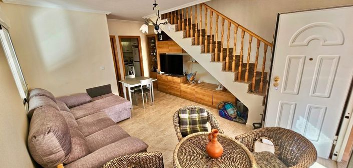 Image No.7-3 Bed Townhouse for sale