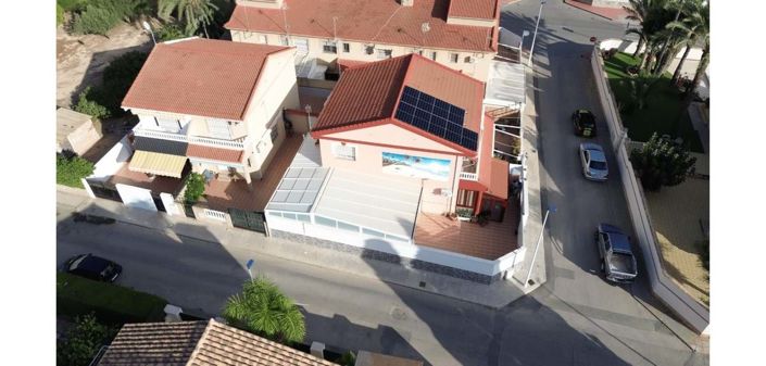 Image No.9-3 Bed Townhouse for sale