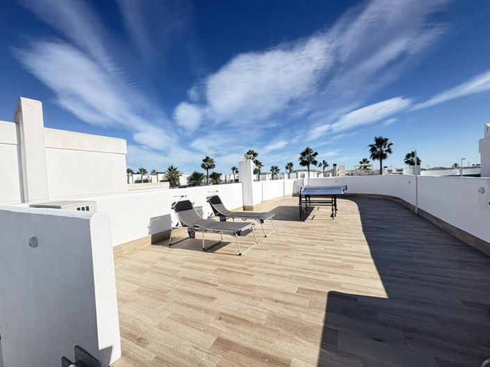 Image No.3-2 Bed Property for sale