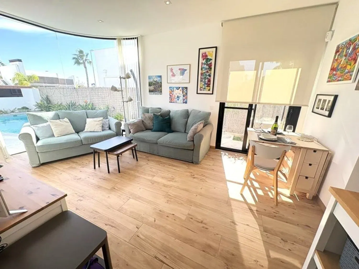 Image No.7-2 Bed Property for sale