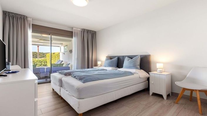 Image No.10-2 Bed Apartment for sale