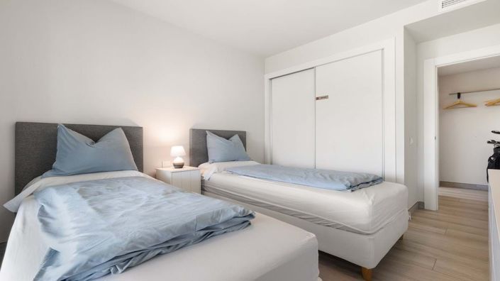 Image No.13-2 Bed Apartment for sale